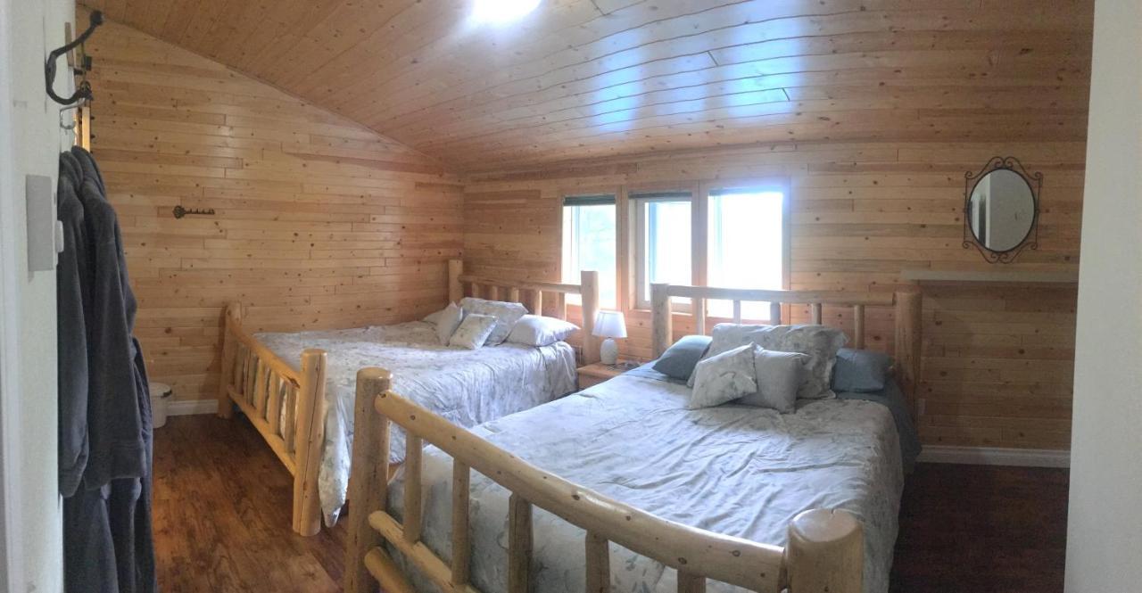 Cougar Mountain Bed & Breakfast