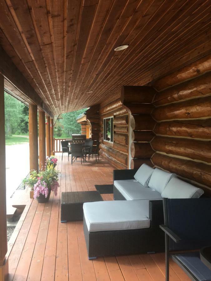 Cougar Mountain 4*